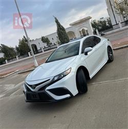 تۆیۆتا کامری